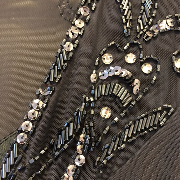 Floor length gown stunner - Picture 3 of 8